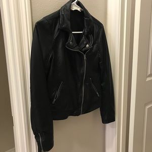EUC Abercrombie kids size large leather jacket